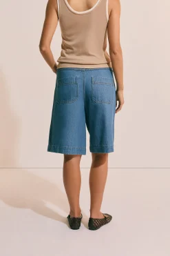 Bermuda en denim avec ceinture