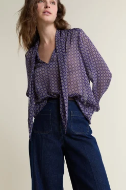 Blouse à nouer sur le devant à imprimé