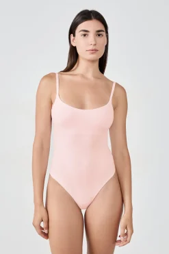 Body en microfibre avec brassière intègrée