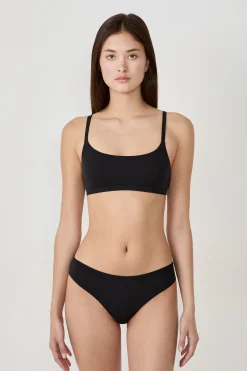 Brassière en microfibre