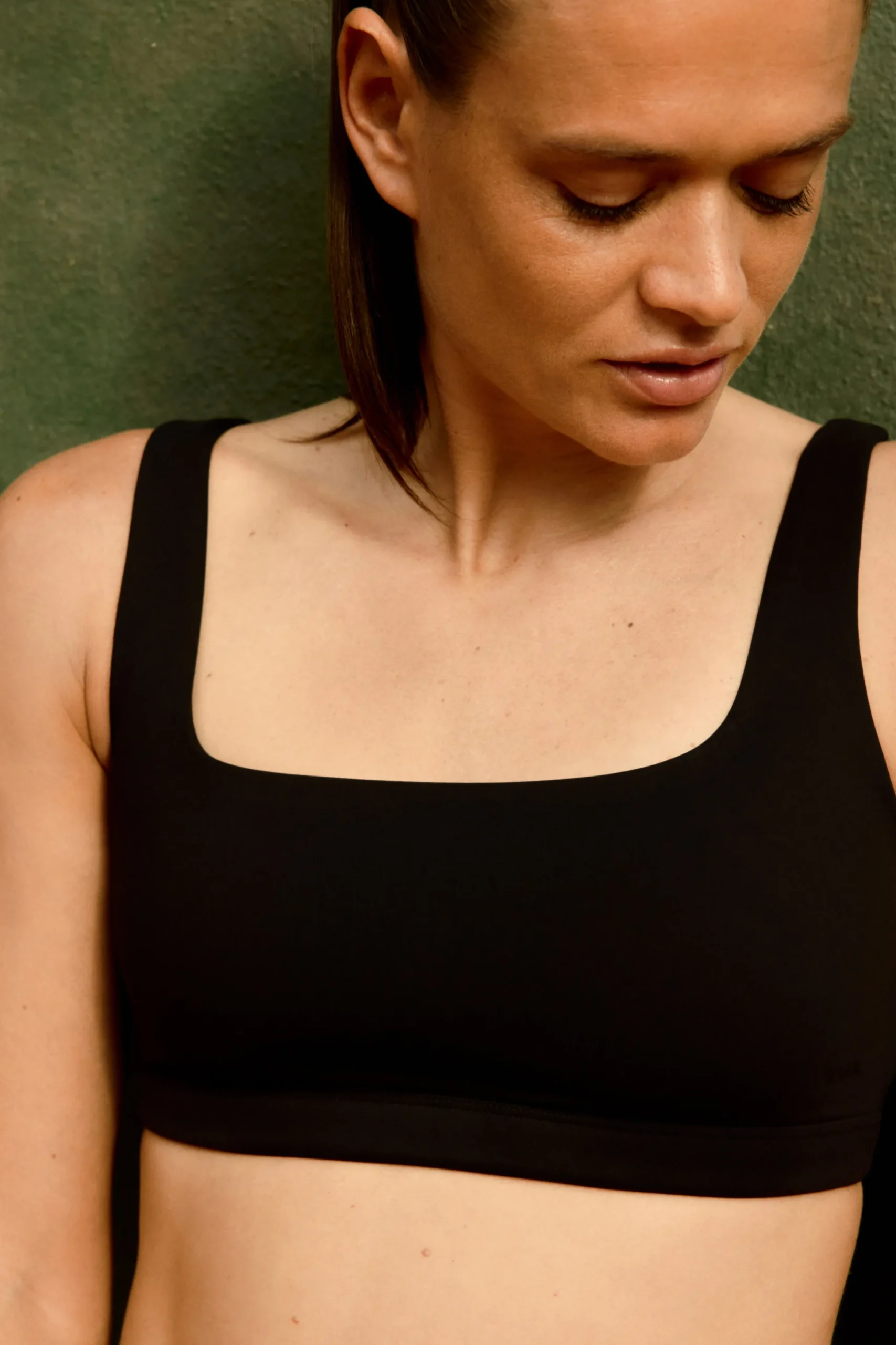 Brassière sans armature à encolure carrée en microfibre - Maintien moyen