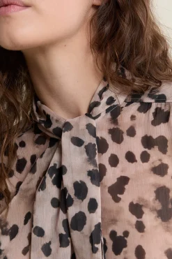 Chemise avec détail à nouer