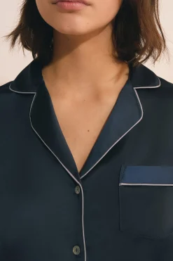 Chemise de nuit manches courtes satinée
