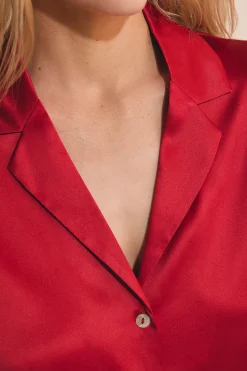 Chemise de pyjama en soie