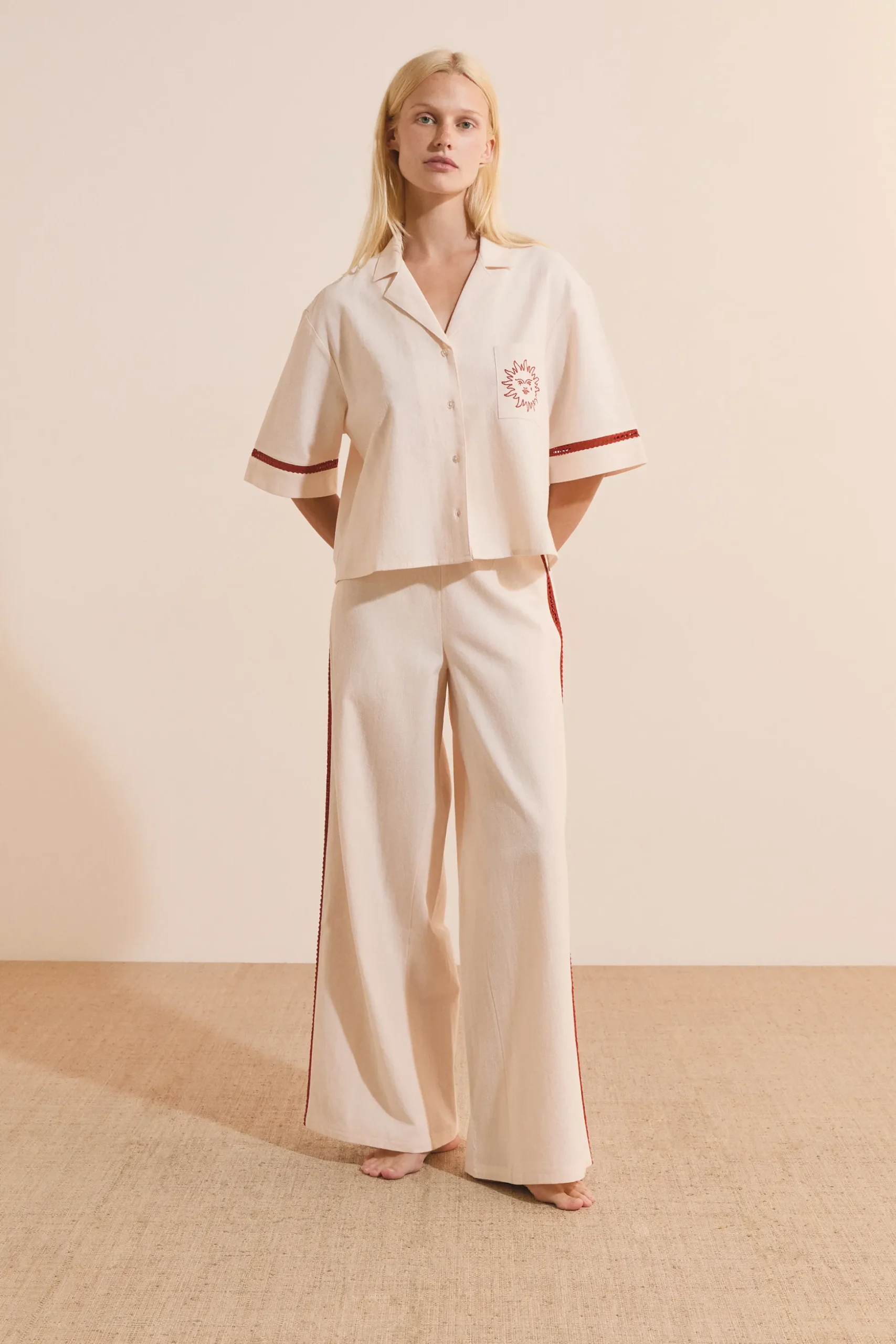Chemise de pyjama à manches courtes avec motifs soleil en coton