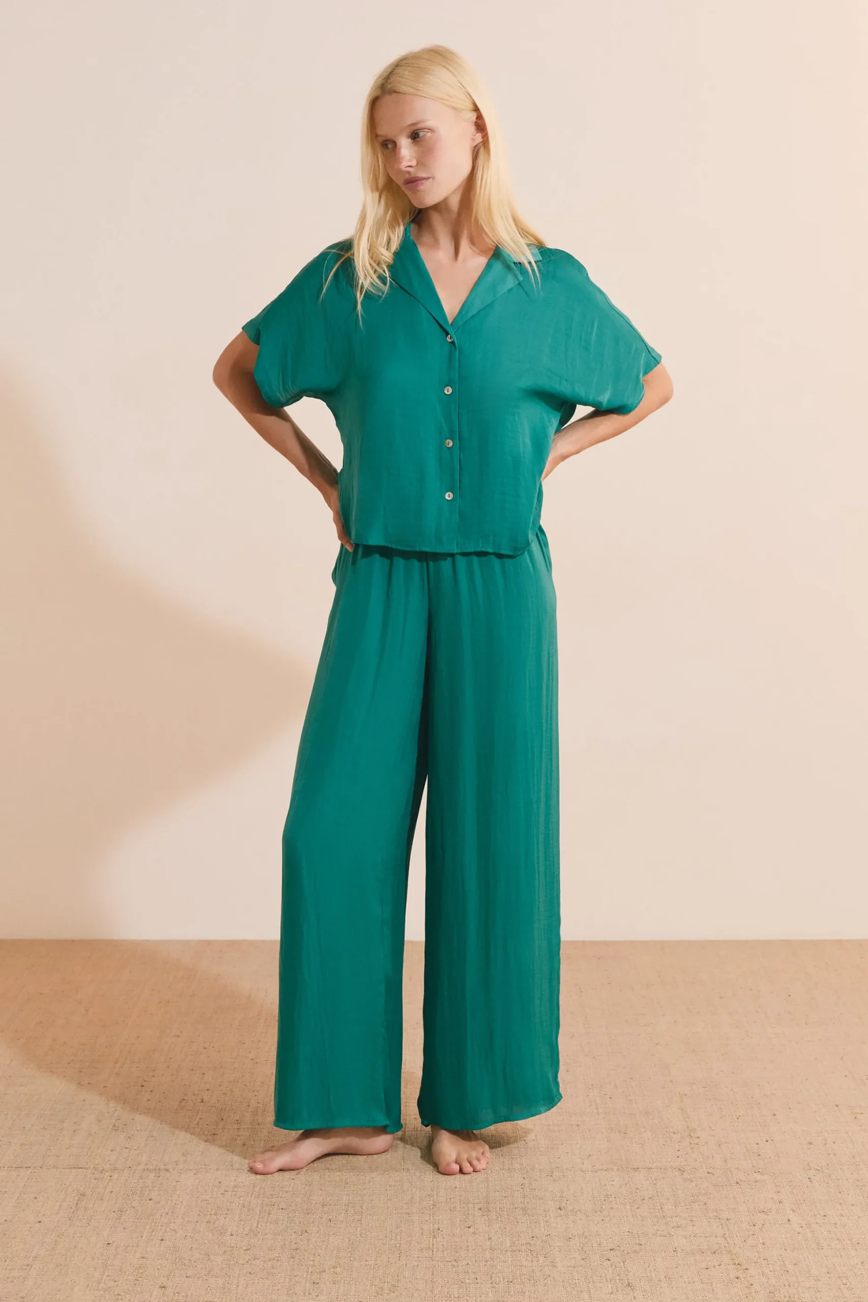 Chemise de pyjama manches courtes satinée
