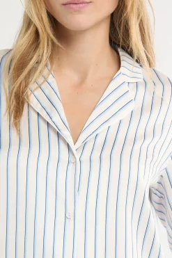Chemise de pyjama à rayures en satin