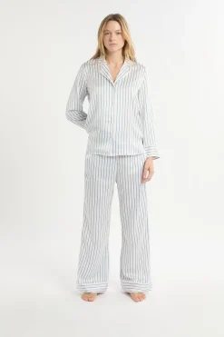 Chemise de pyjama à rayures en satin