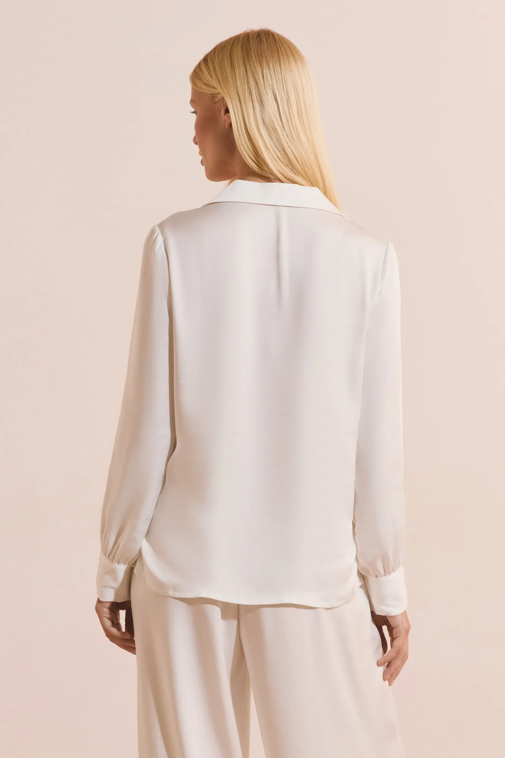 Chemise de pyjama satinée