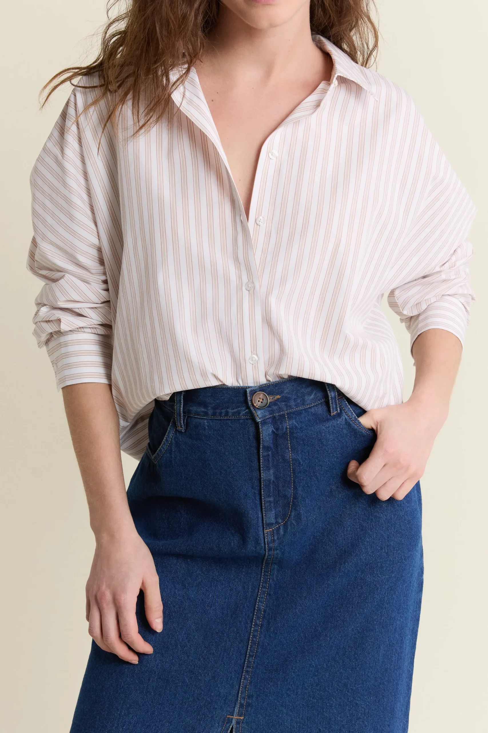 Chemise en coton rayée boutonnée dos