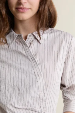 Chemise à rayures style cache-coeur