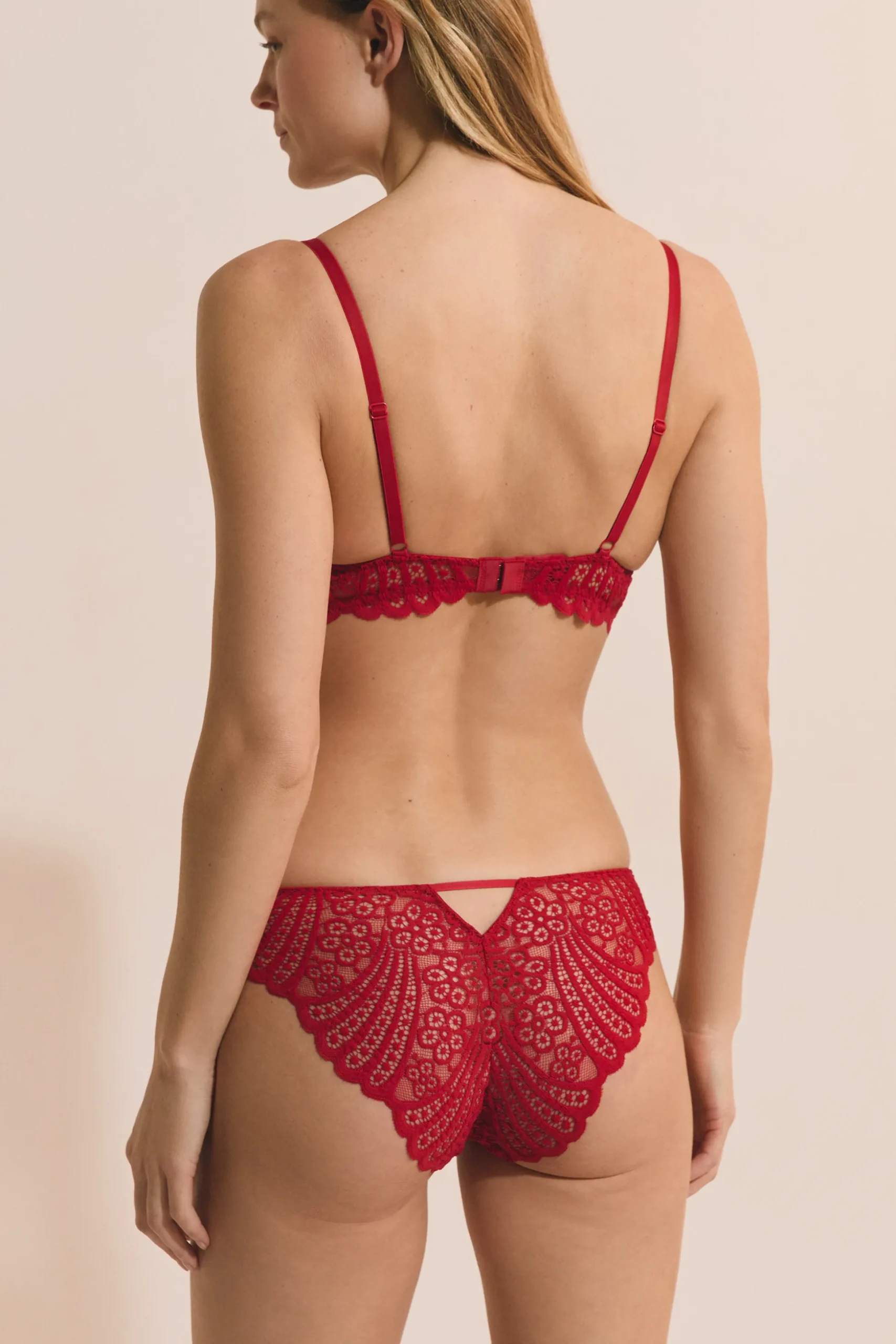 Culotte en dentelle