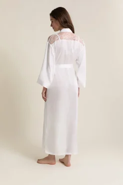 Déshabillé long satiné avec ceinture