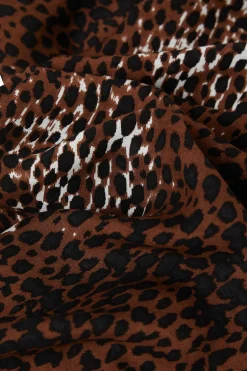 Foulard en léopard