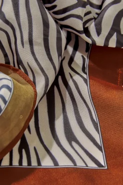 Foulard imprimé zèbre