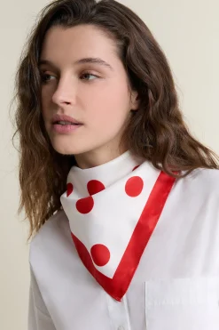 Foulard à pois