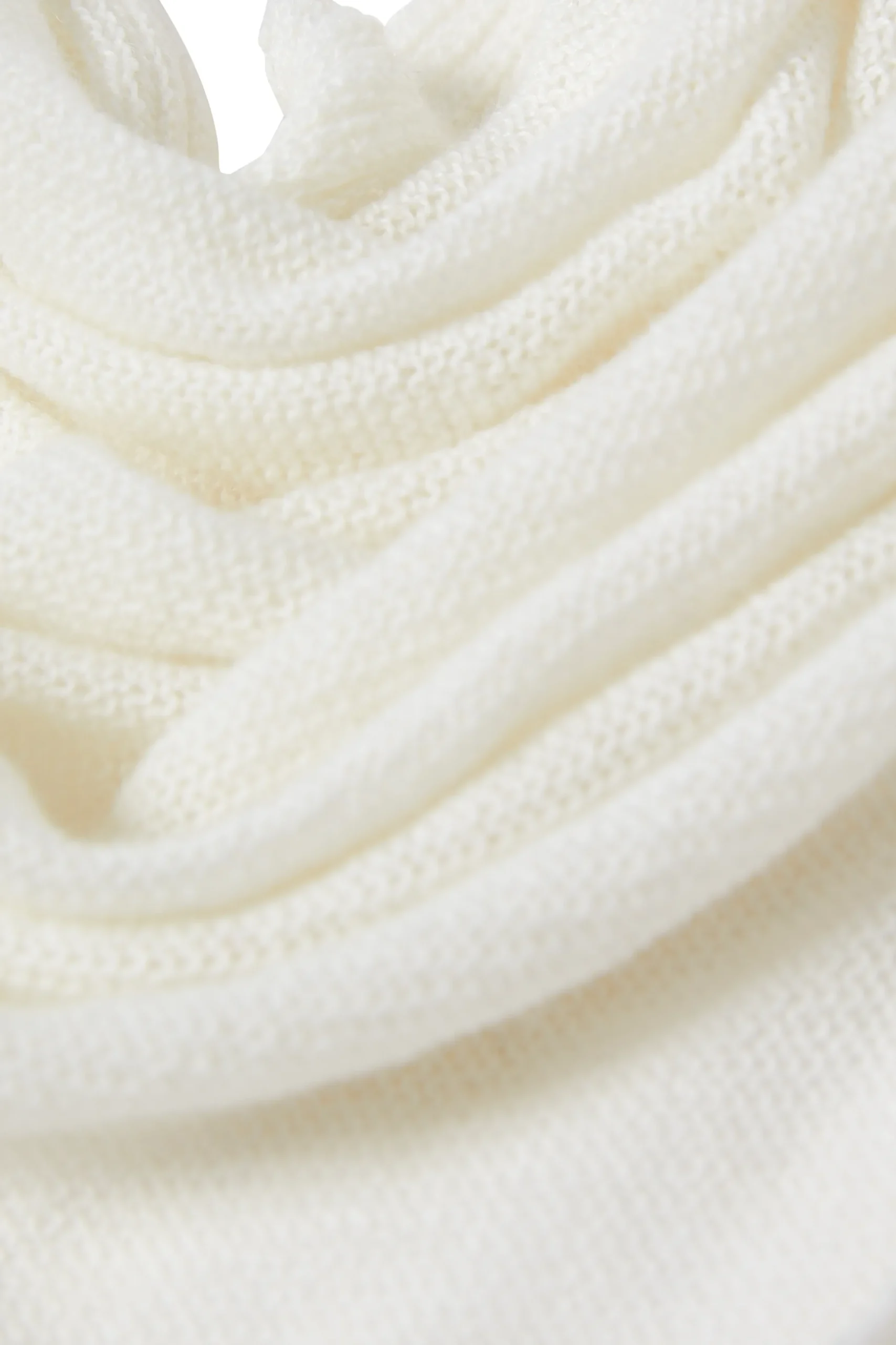 Foulard triangle en maille