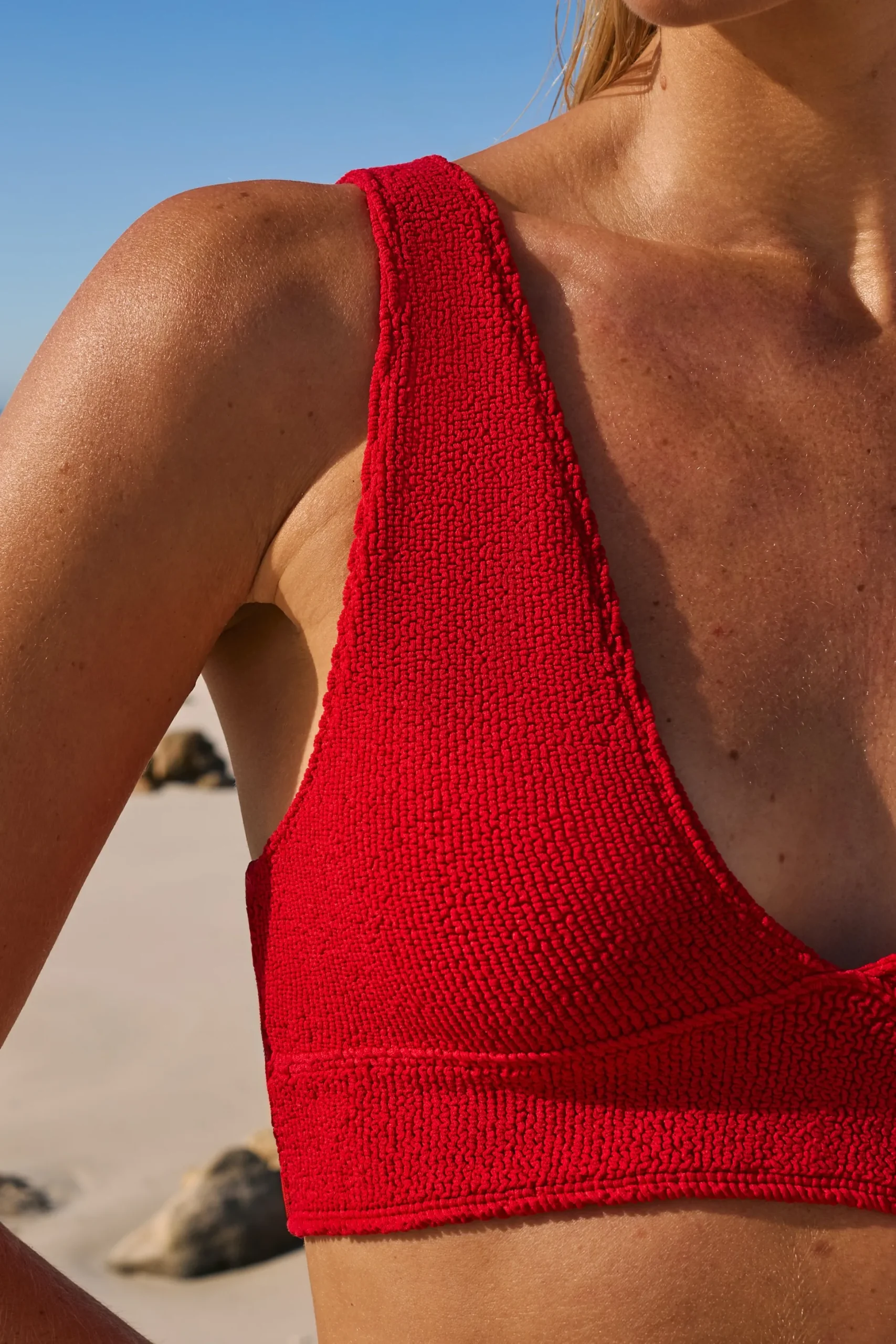 Haut de maillot de bain triangle en matière extensible
