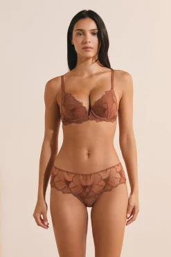 Hipster en broderie