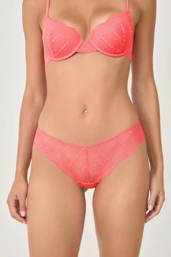 Hipster en dentelle