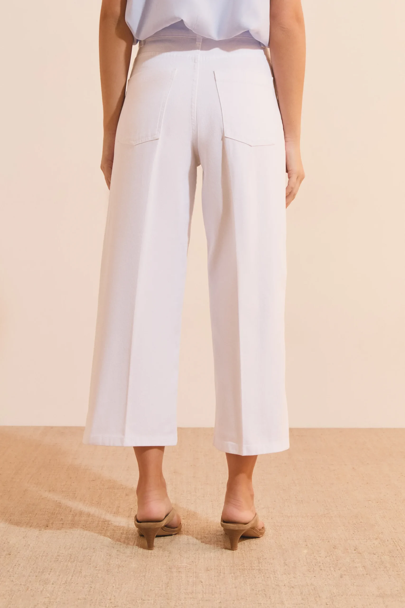 Jean à taille ajustée