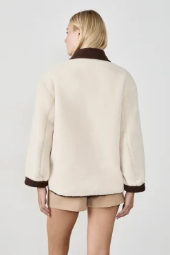 Manteau court