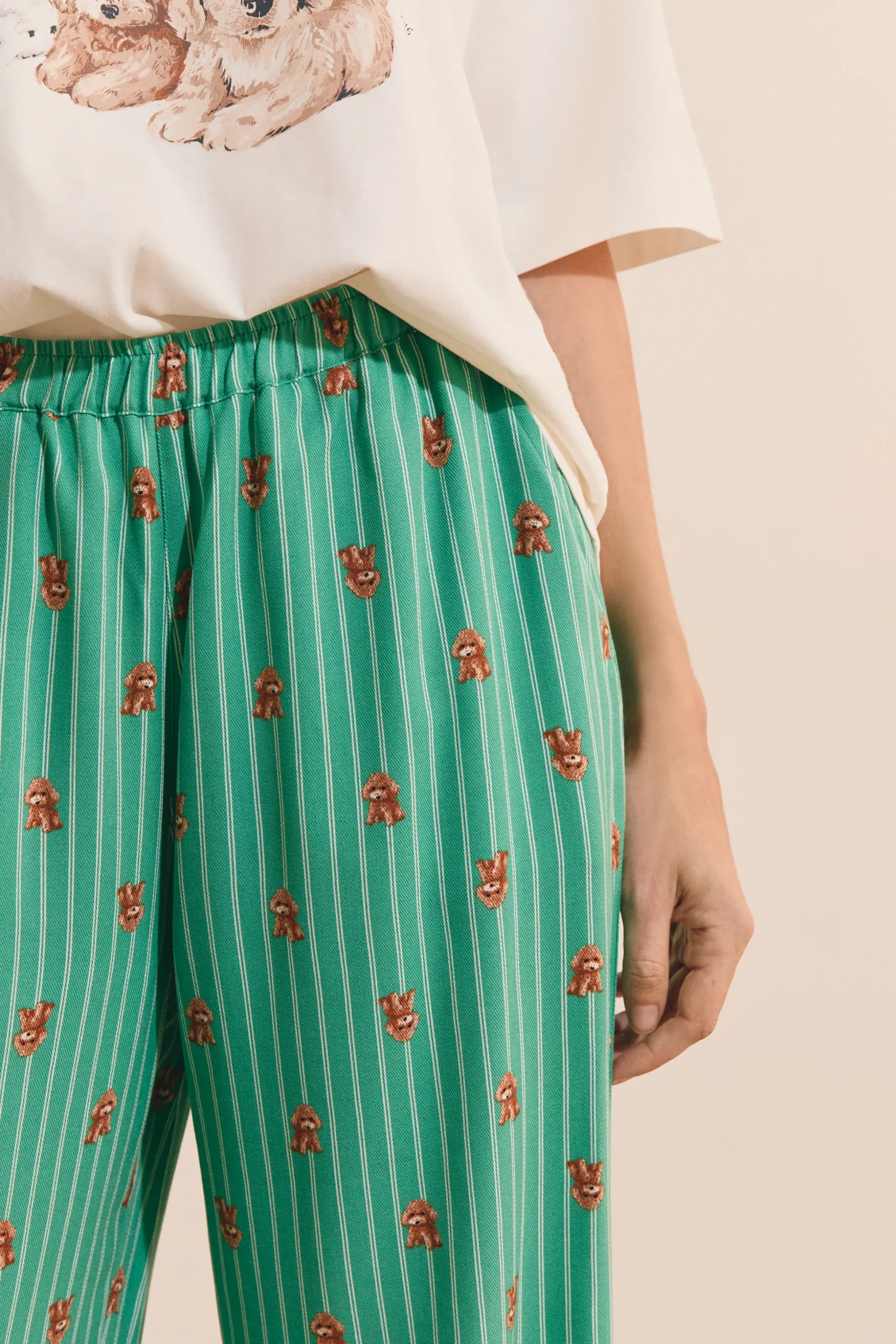 Pantalon de pyjama à motifs chiens