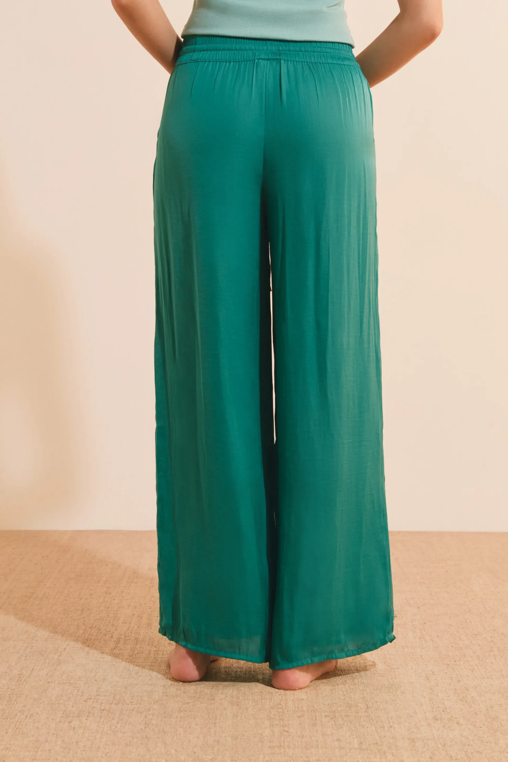 Pantalon de pyjama satiné coupe large