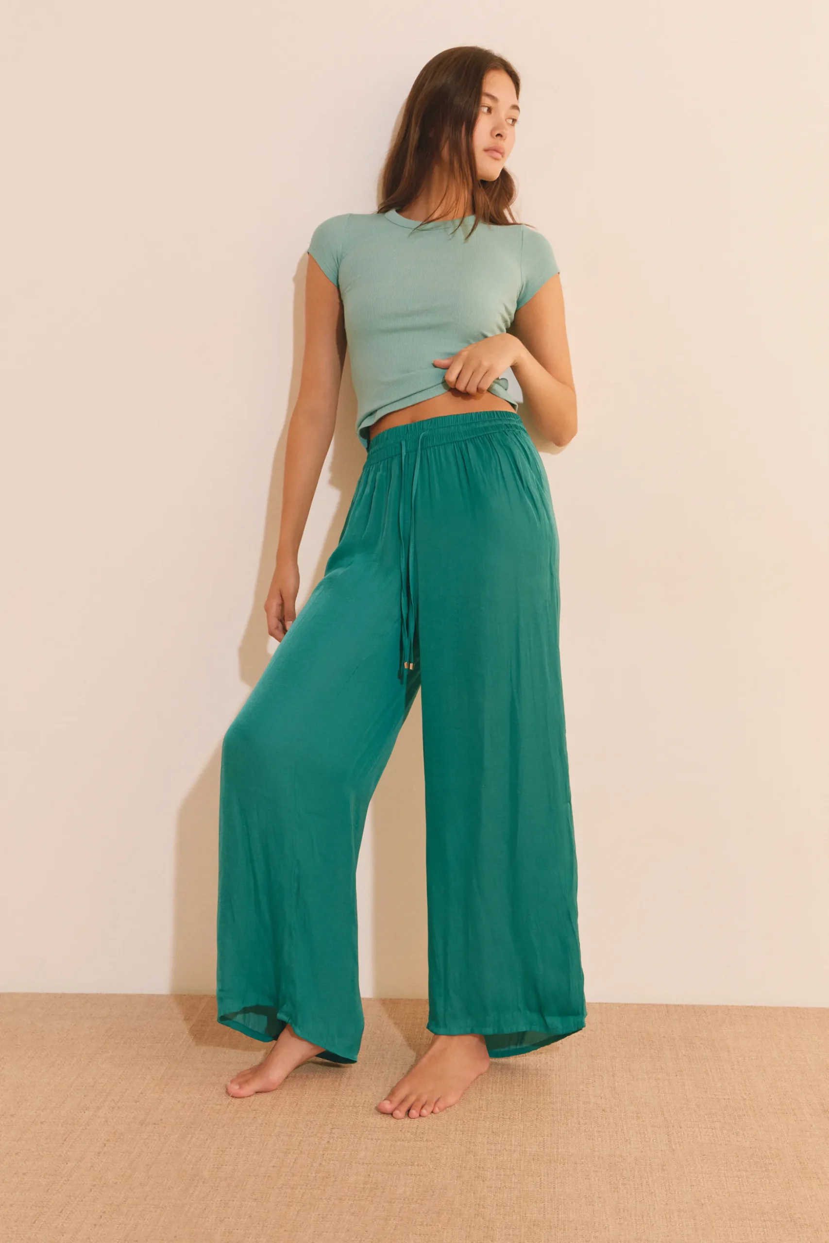 Pantalon de pyjama satiné coupe large