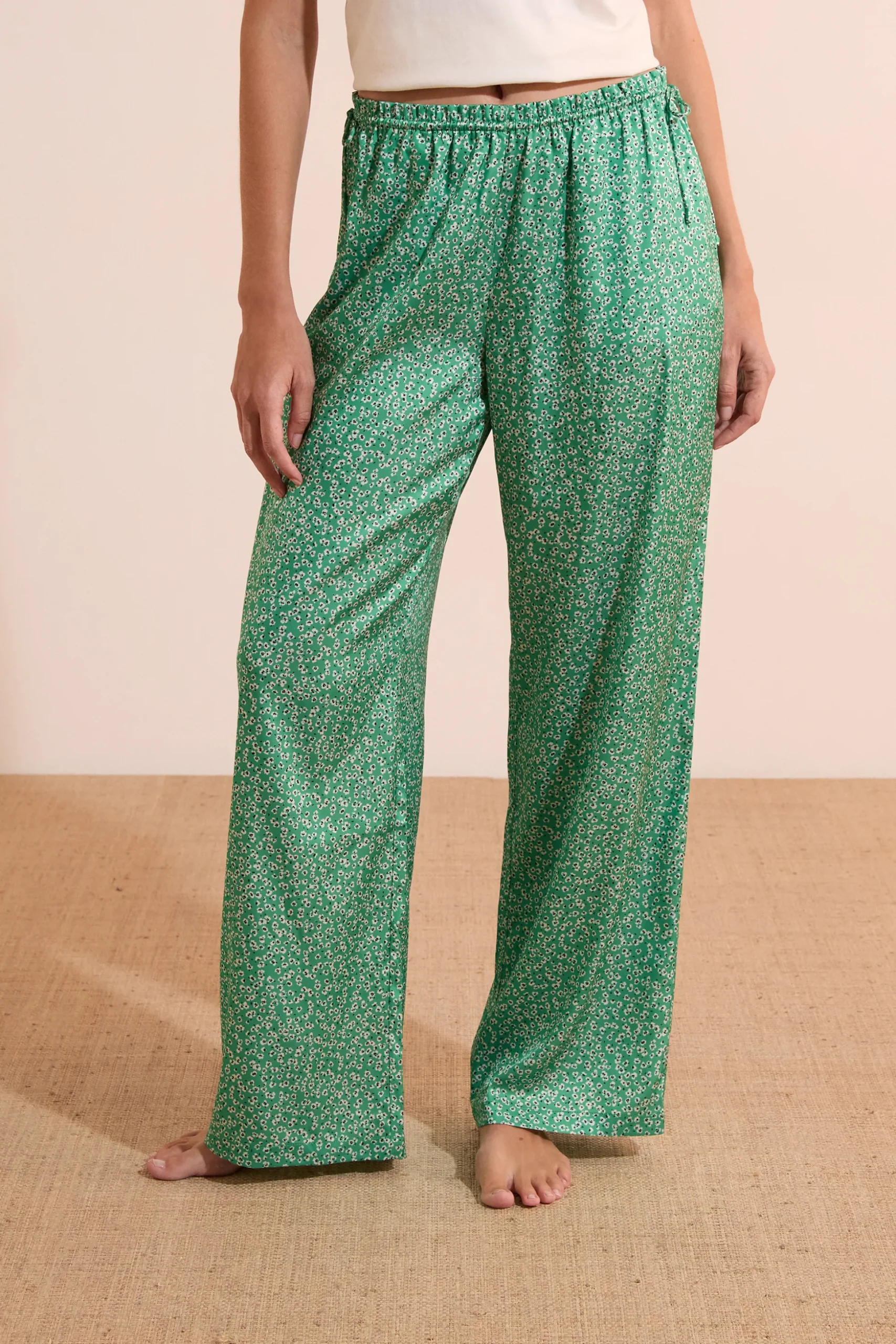 Pantalon de pyjama satiné à motifs
