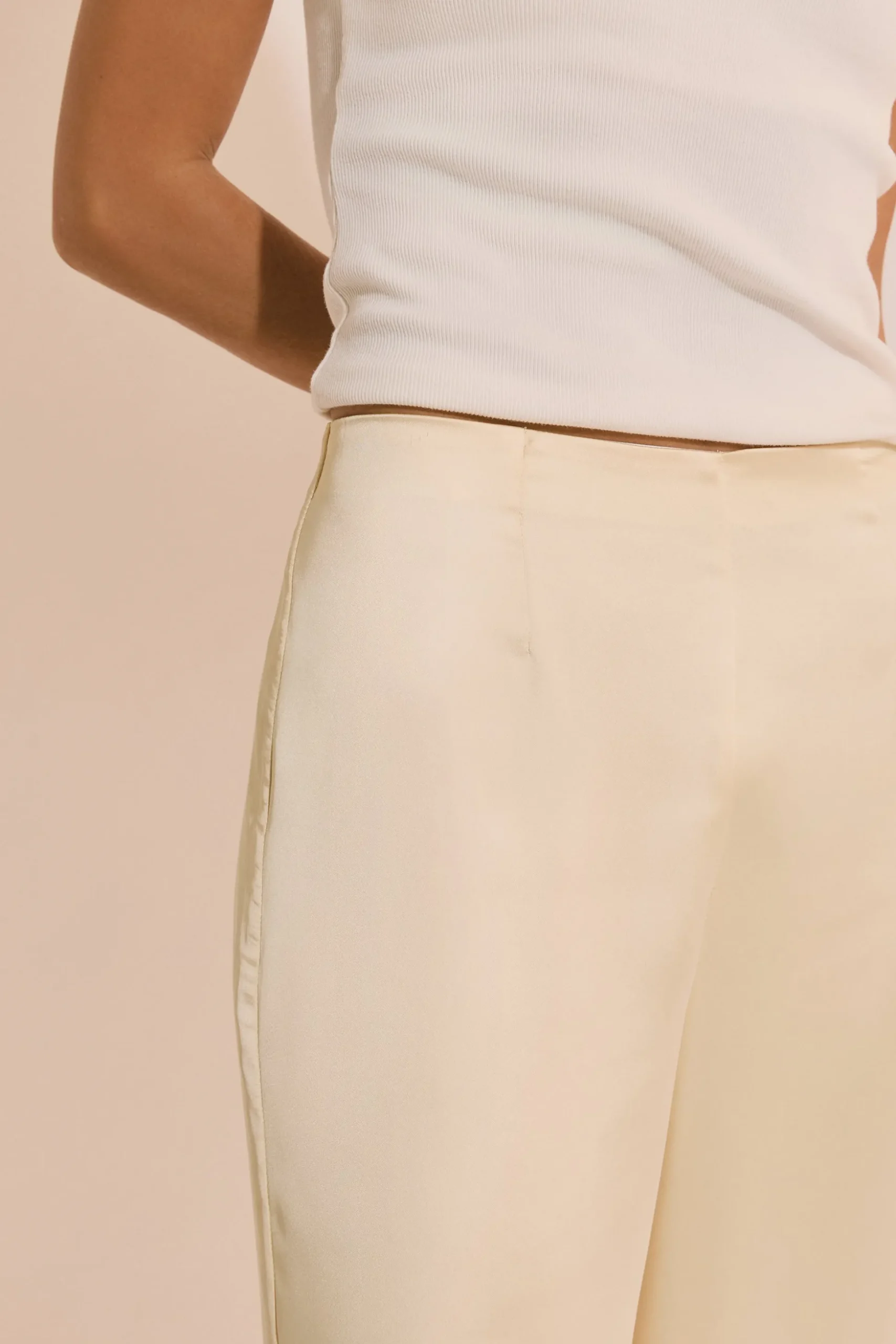 Pantalon droit satiné