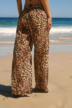 Pantalon fluide élastiqué en coton à imprimé léopard