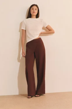 Pantalon large asymétrique