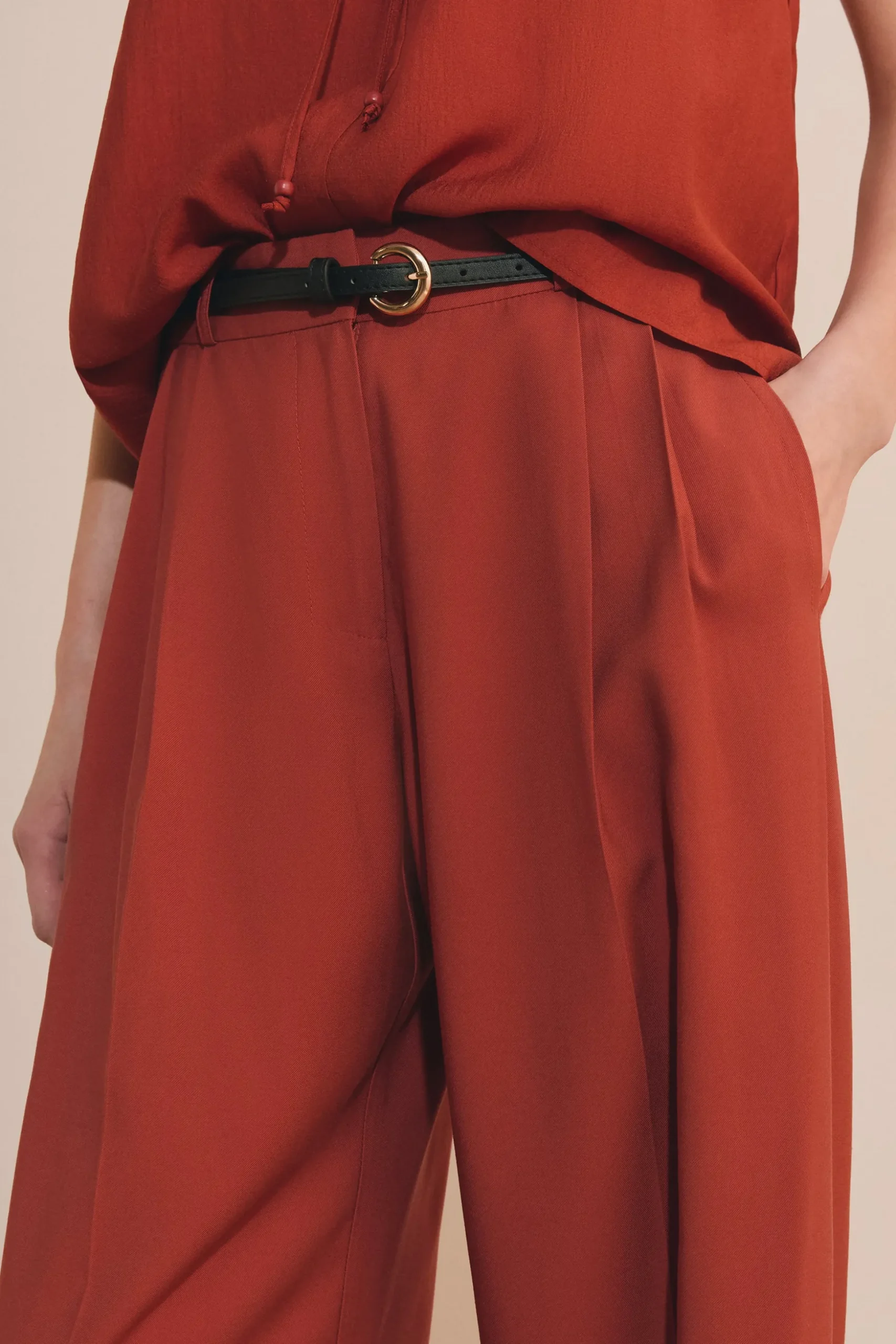 Pantalon large à pinces