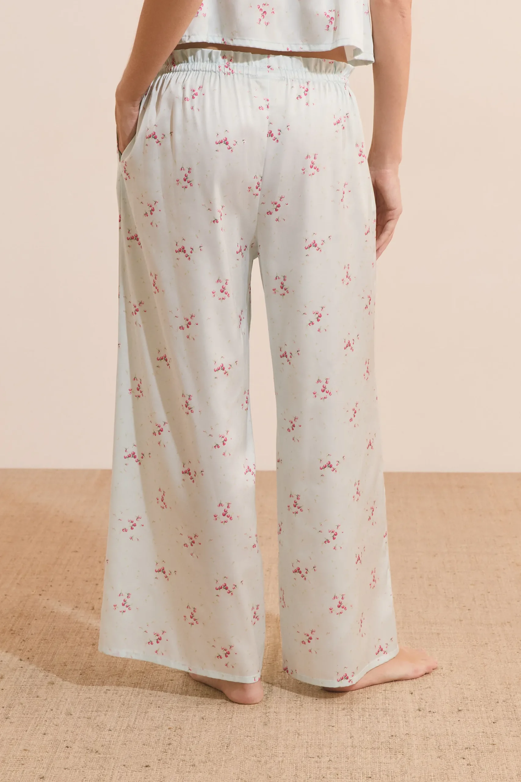 Pantalon 7/8 satiné à motifs