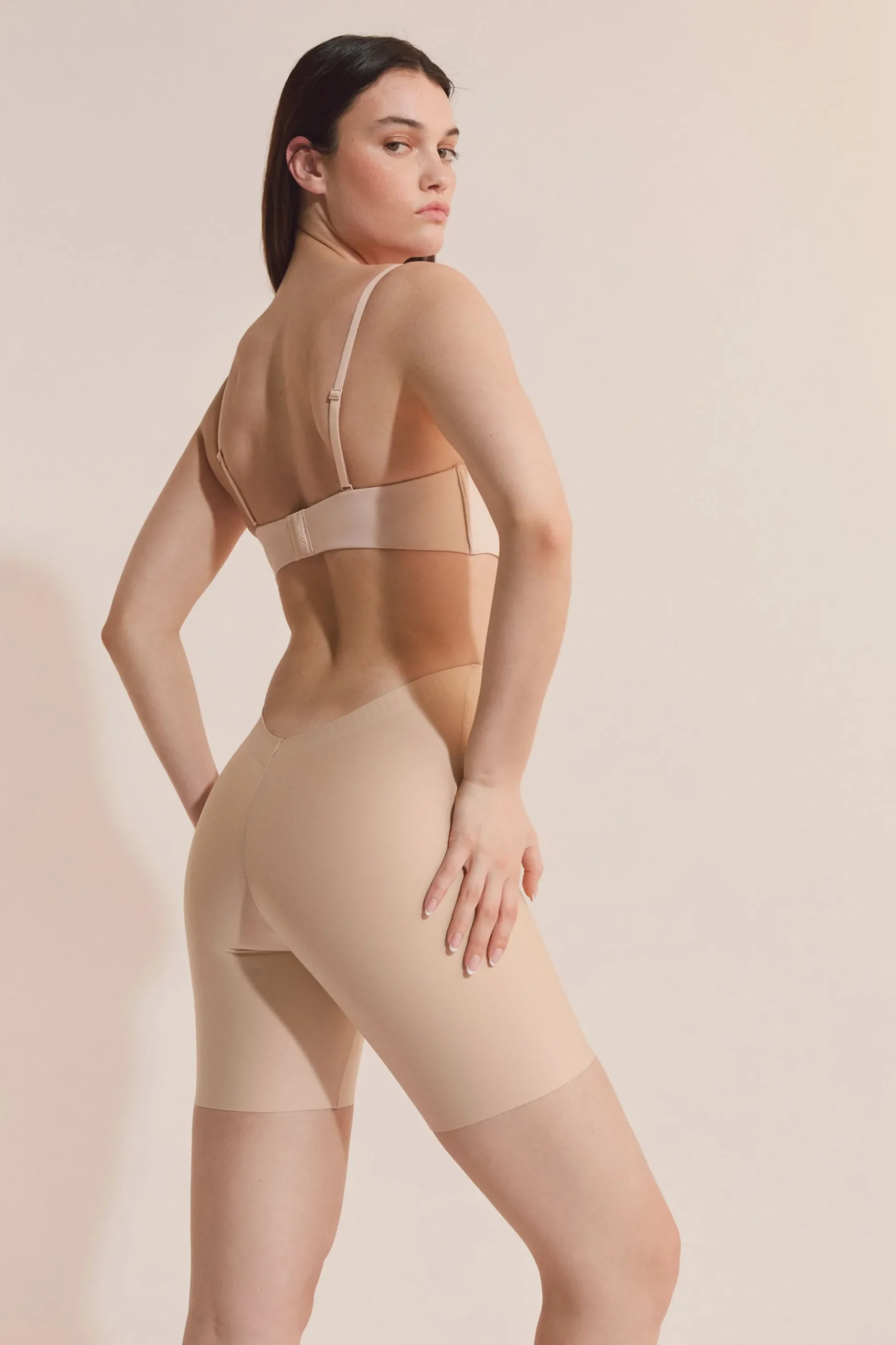 Panty spécial dos nu plongeant - Maintien fort