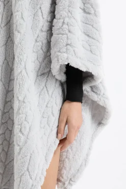 Poncho à manches 3/4