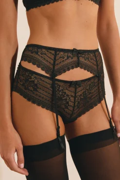 Porte-jarretelles en dentelle