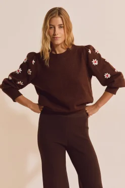 Pull avec motifs fleurs
