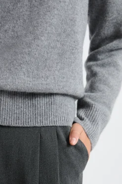 Pull col V en cachemire