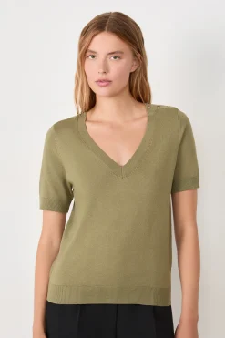 Pull col V manches courtes