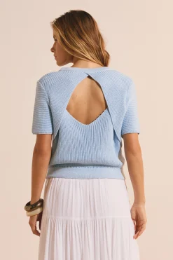 Pull manches courtes décolleté dos