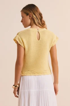 Pull sans manches ajouré façon crochet
