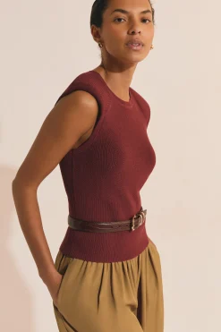 Pull sans manches en maille fine