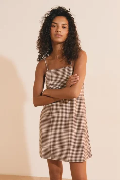 Robe courte à carreaux