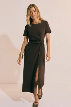 Robe longue drappée en coton avec fente