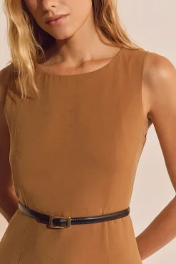 Robe longue sans manches