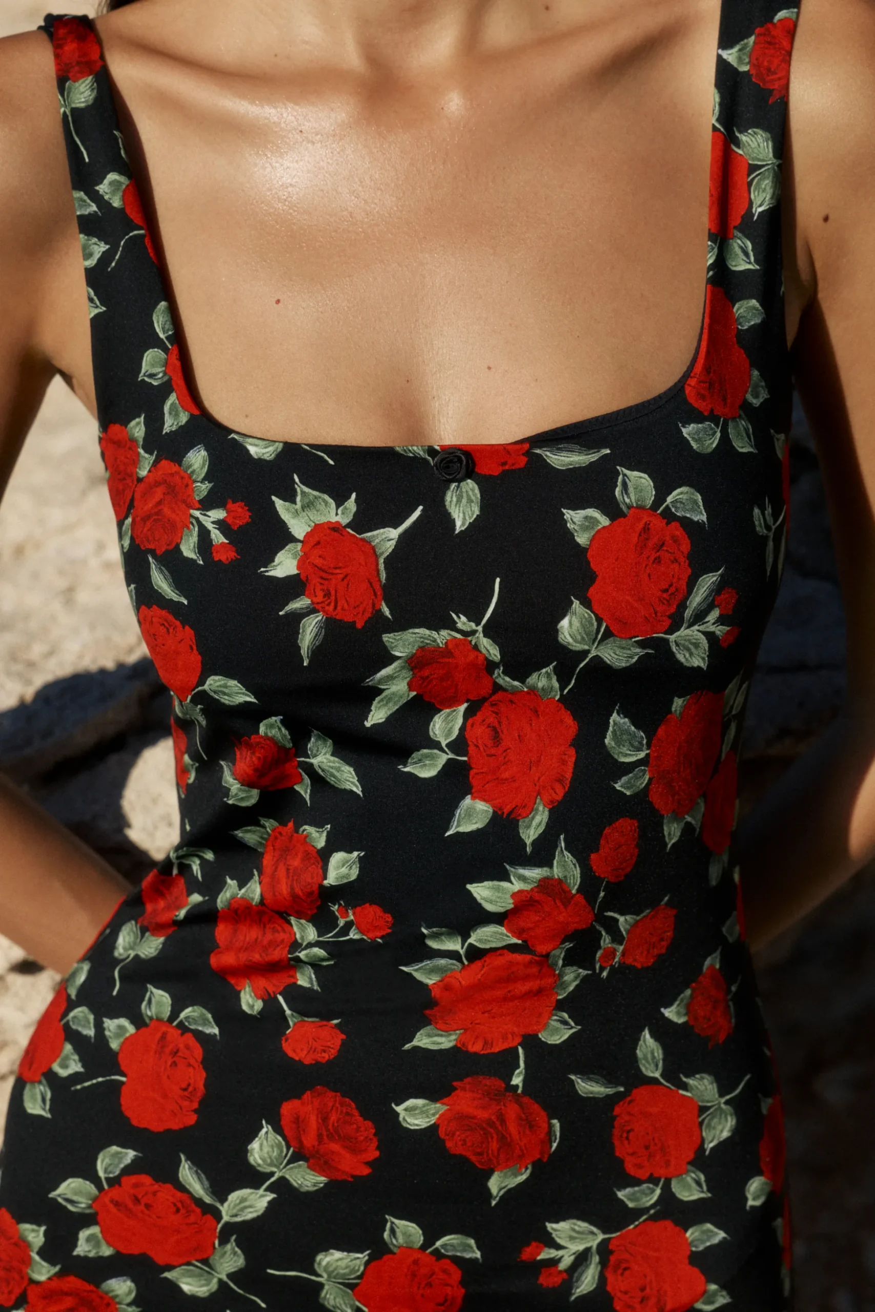 Robe midi avec fente à motif floral