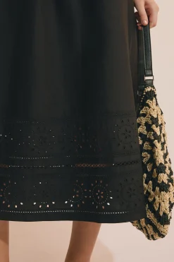 Robe midi en coton détail broderie anglaise