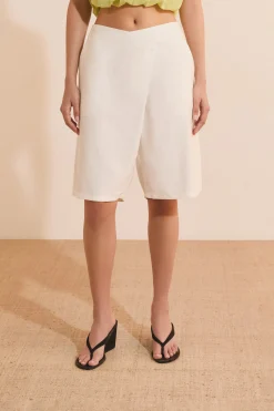 Short bermuda